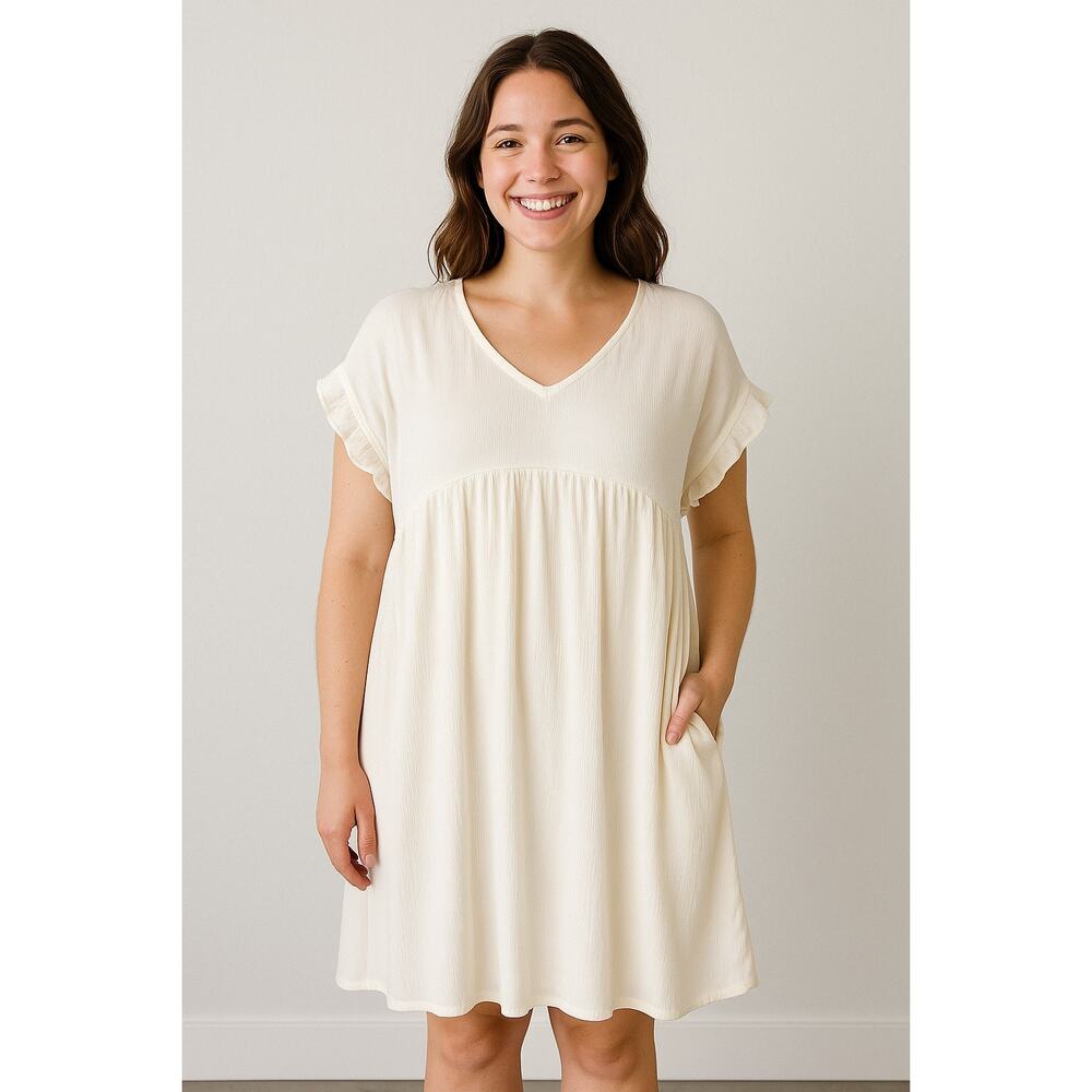 Hayden Los Angeles Ivory Dress with Pockets - Size 1X